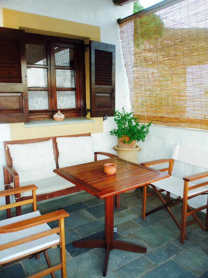 Alexandros Hotel Grikos Bay  エクステリア 写真