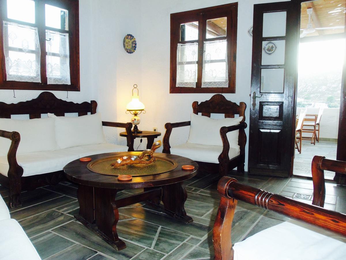 Alexandros Hotel Grikos Bay  エクステリア 写真