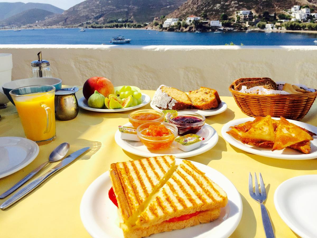 Alexandros Hotel Grikos Bay  エクステリア 写真